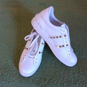 Valentino Garavani Sneakers, NEW